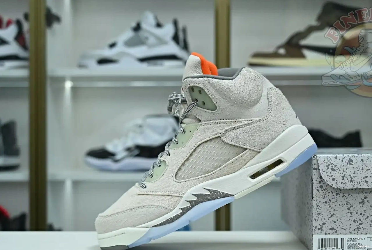 Air SE